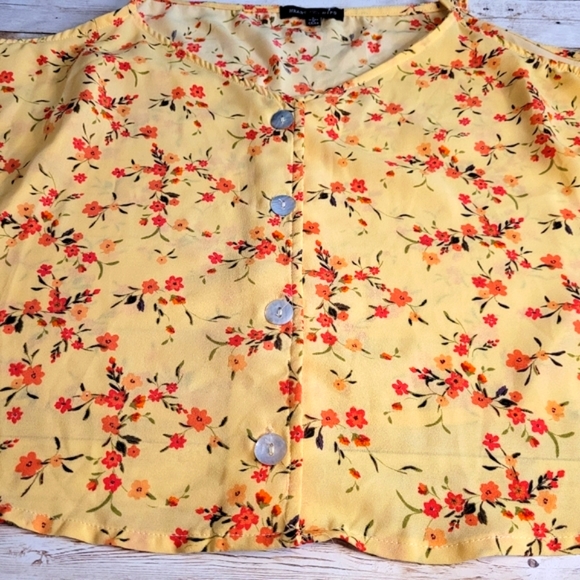 Crop Top | Boho Top | Crop Top | Cami | Summer Top | Floral Cami | Casual Top - Picture 3 of 11